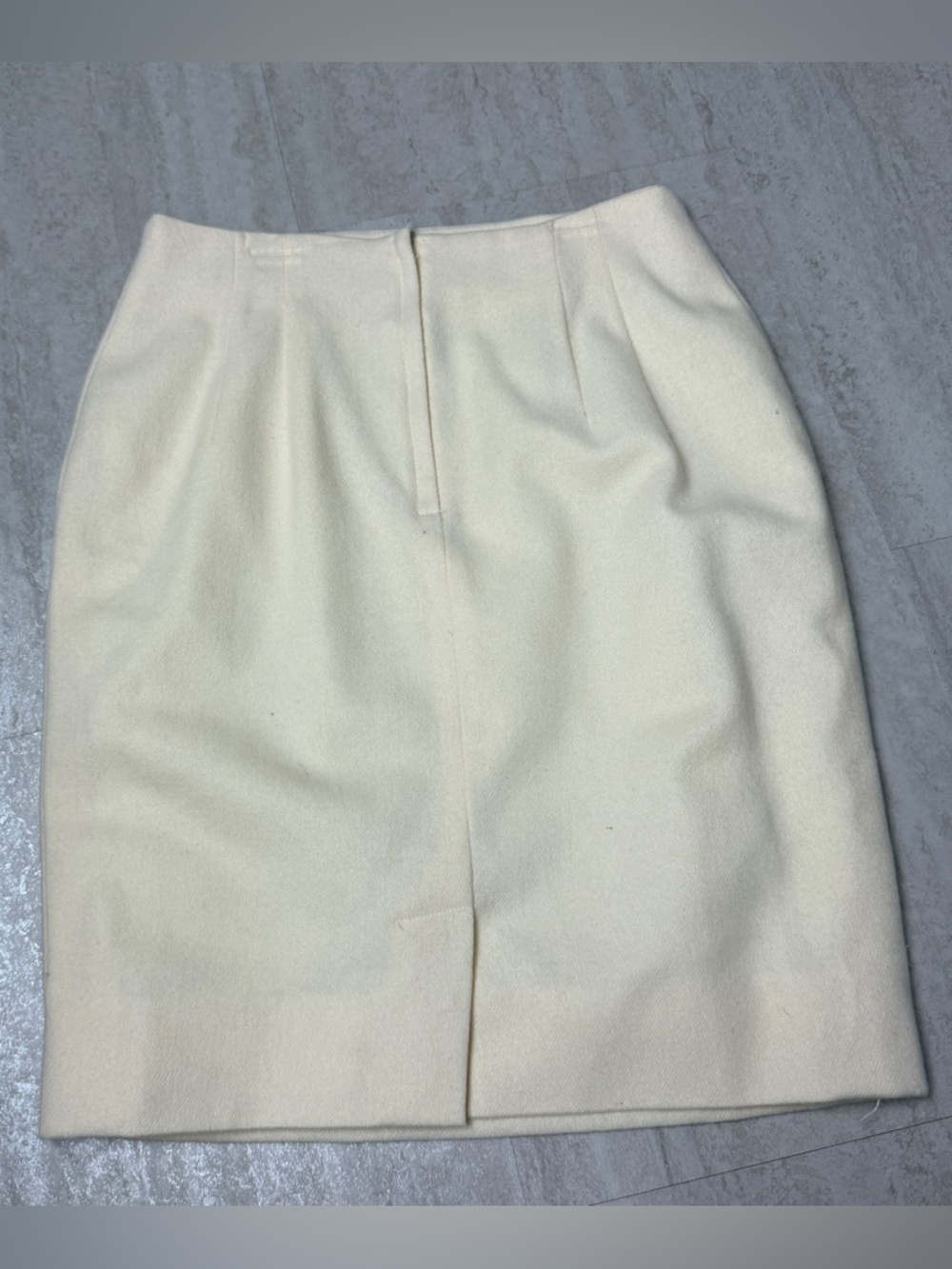 Vintage wool skirt Savannah cream pencil skirt - Picture 4 of 9